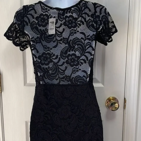Ambiance Black Lace Dress Women's Size Small With Inside Slip Short Sleeve - Picture 4 of 5